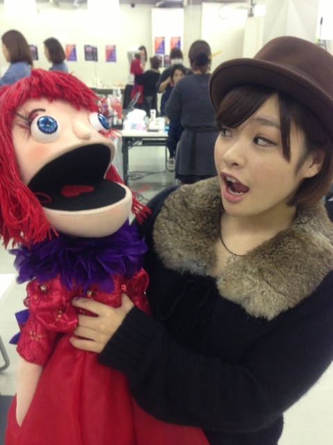 saya,1991年12月9日出生于静冈县滨松市东区,日本女子杂技演员