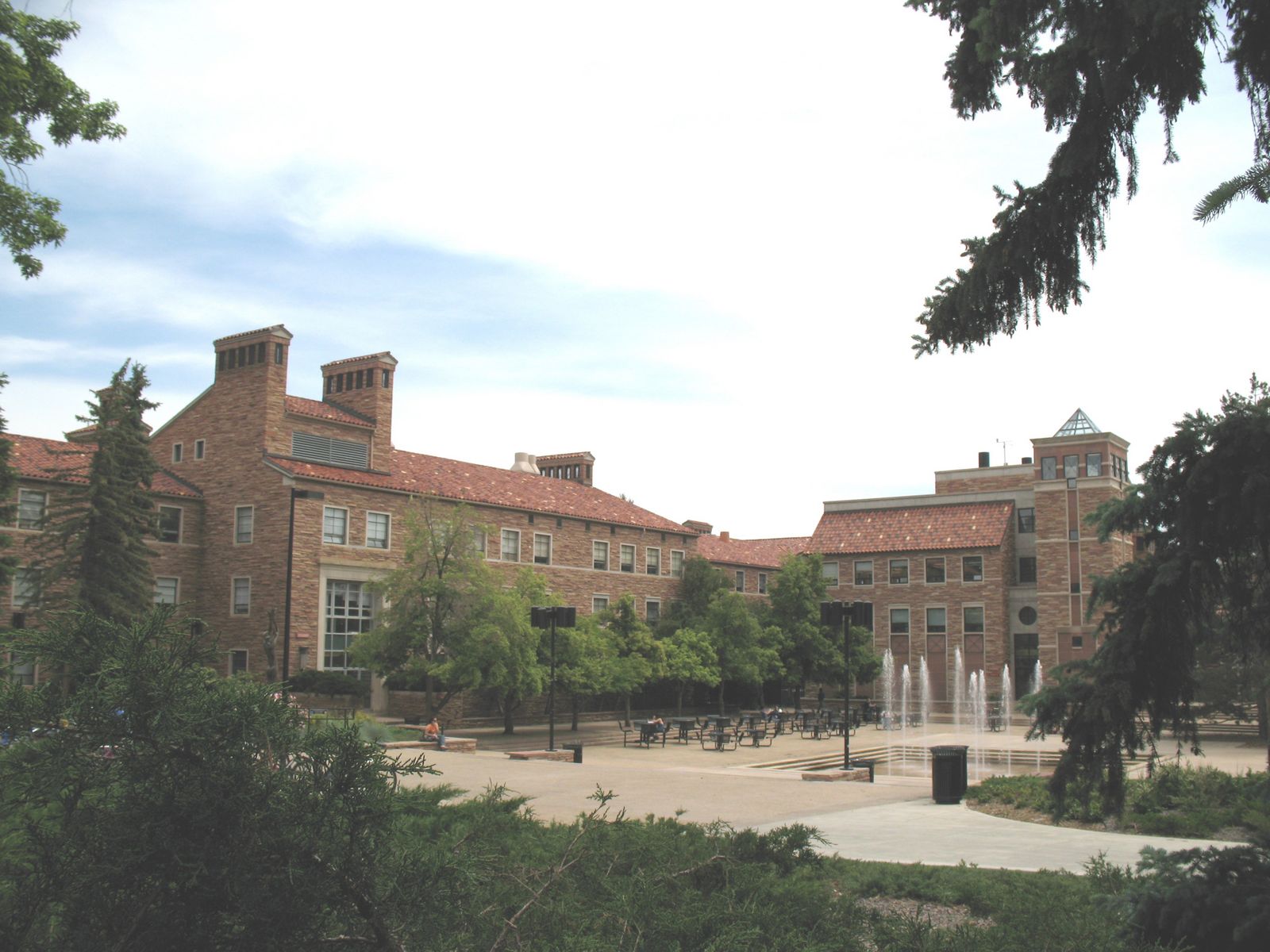  p>科罗拉多大学博尔德分校(university of colorado boulder,简称cu