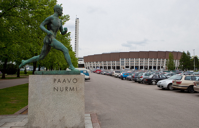  p>帕沃·约翰尼斯·鲁米(paavo johannes nurmi),芬兰历史上著名长跑