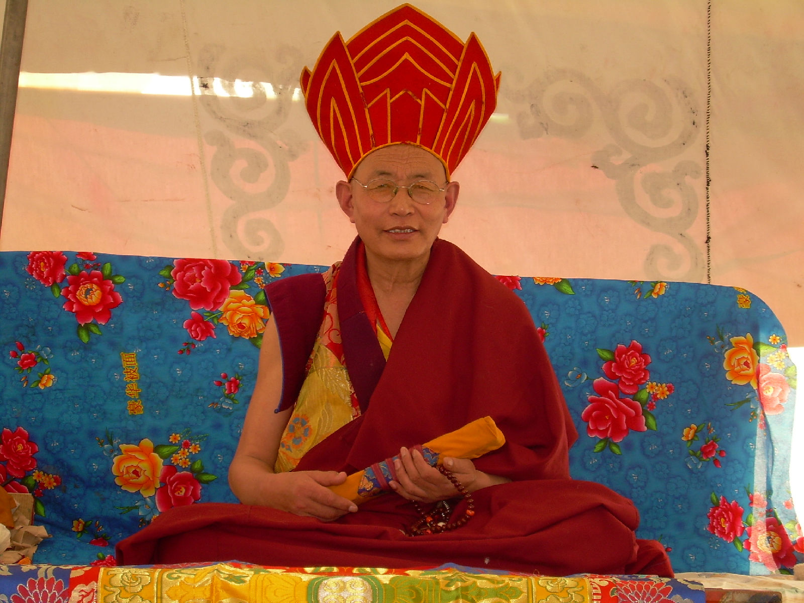  p data-id="go1m6dq1ht">尼玛降称仁波切,大班智达布玛莫扎(无垢友