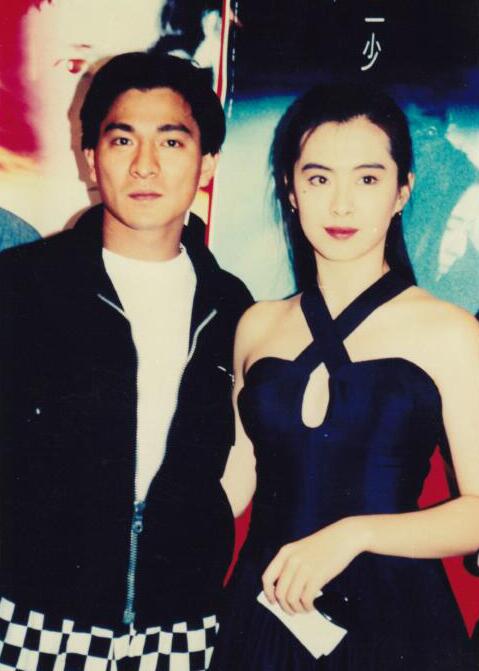 庙街十二少theprinceoftemplestreet(1992)