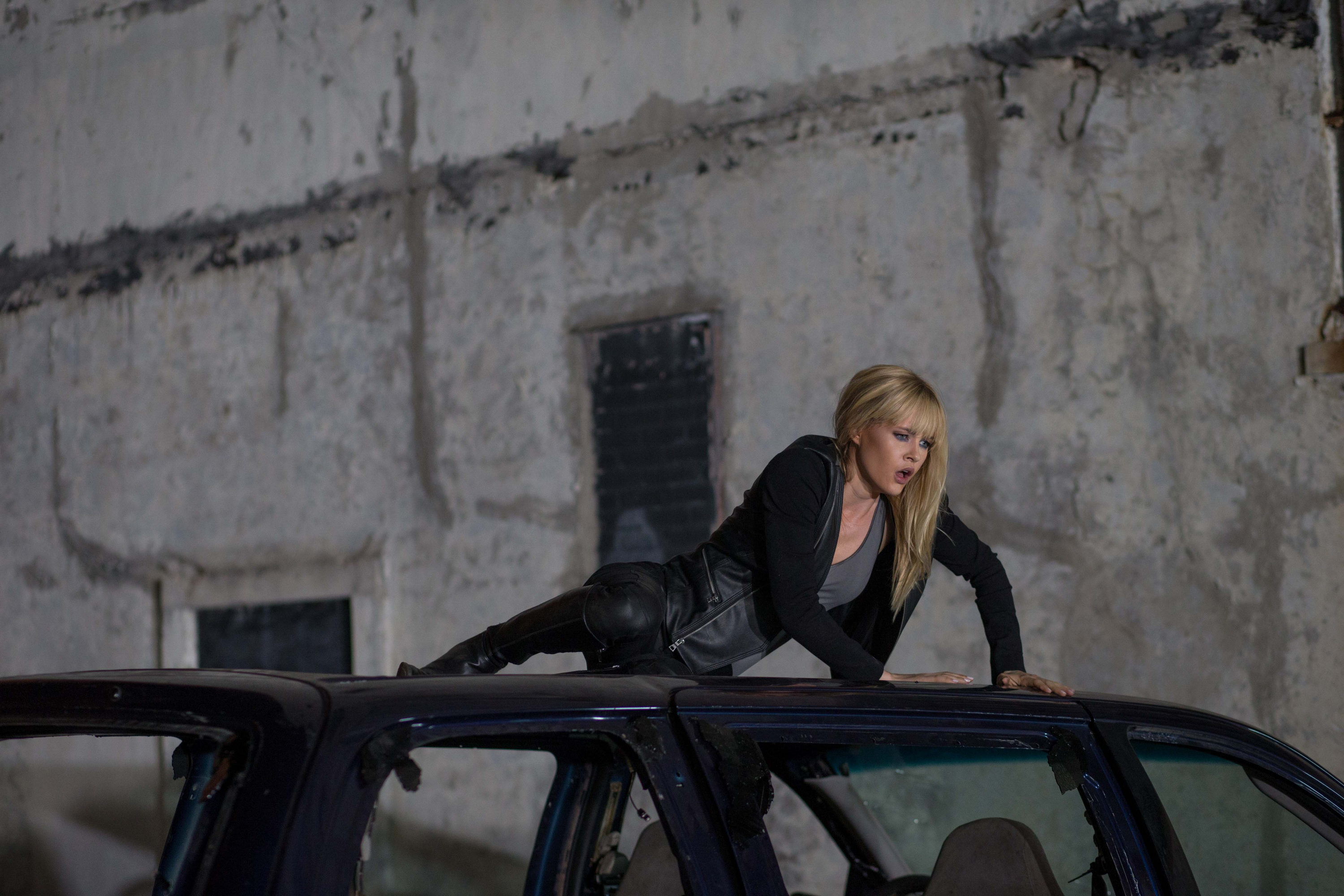  p>《幻世追踪》是由布莱恩·a·米勒执导, a href="#" data-lemmaid=