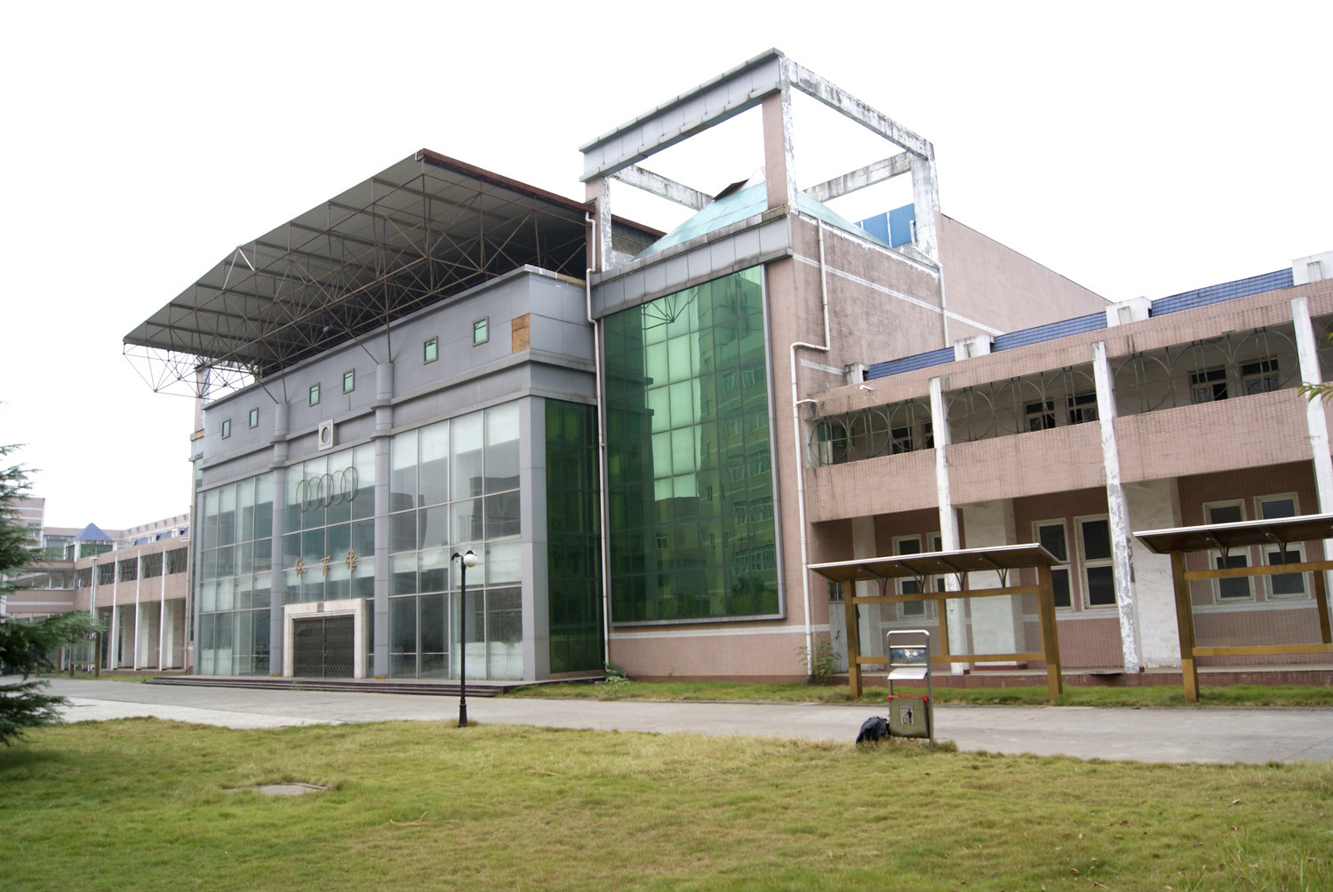 衡阳市船山英文学校
