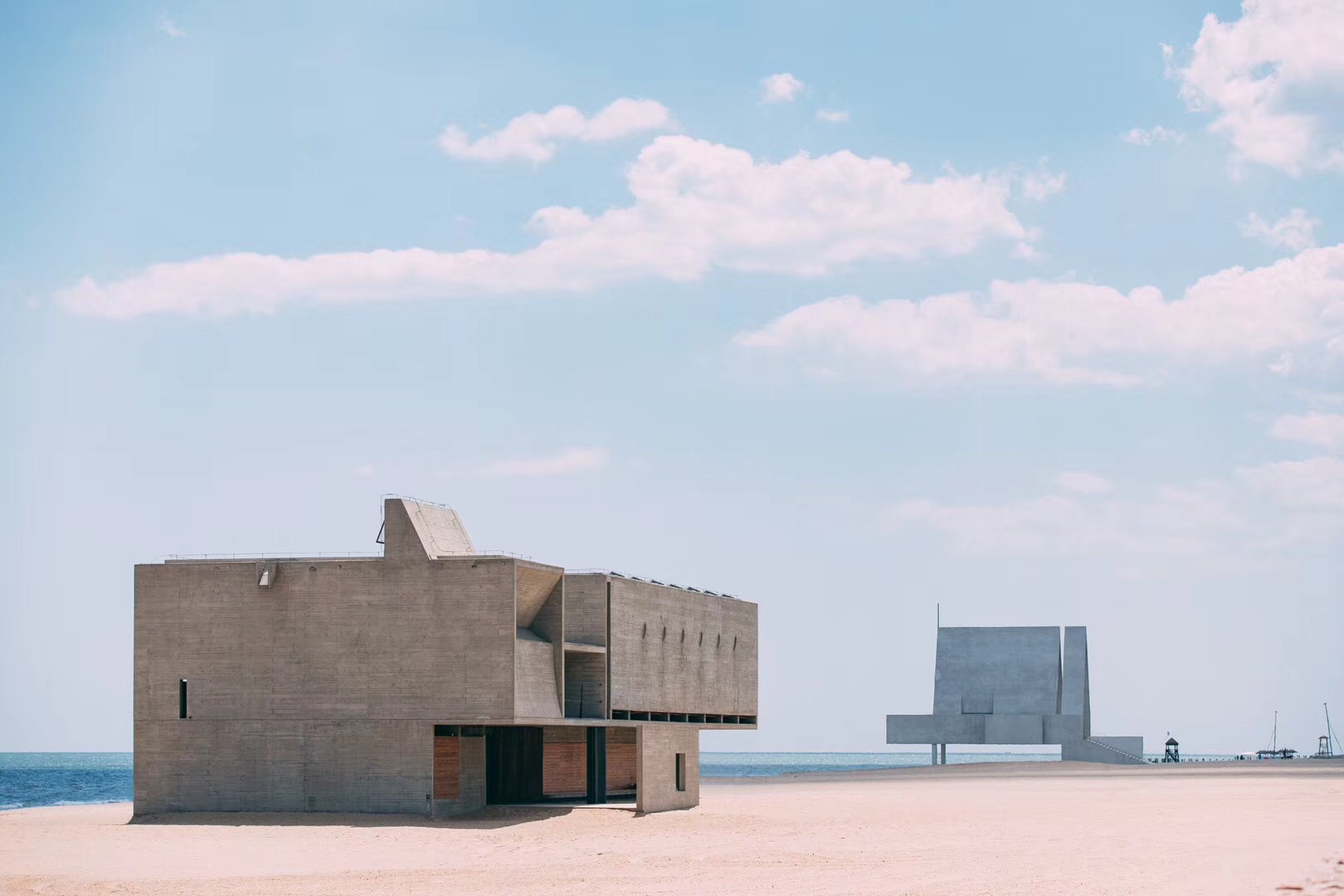  p>阿那亚黄金海岸社区是一个全资源滨海旅游度假综合体社区,坐落于 a