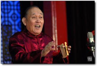 1955年王凤山先生来津,由武魁海先生引荐拜在王派快板创始人王凤山