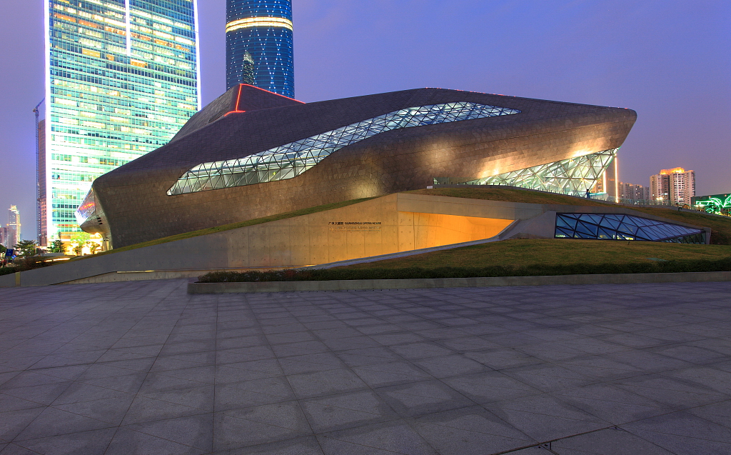  p data-id="gnsz53njob">广州大剧院(guangzhou opera house),位于