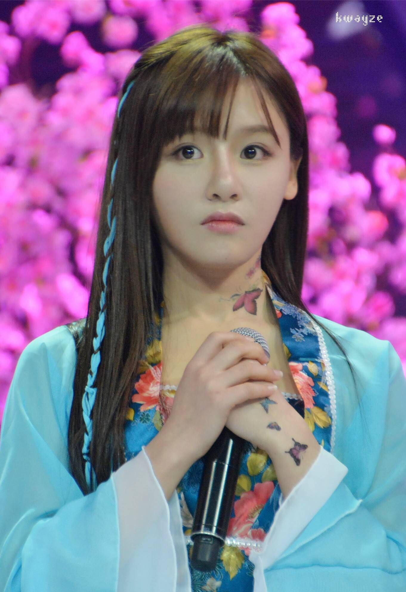 曾艳芬