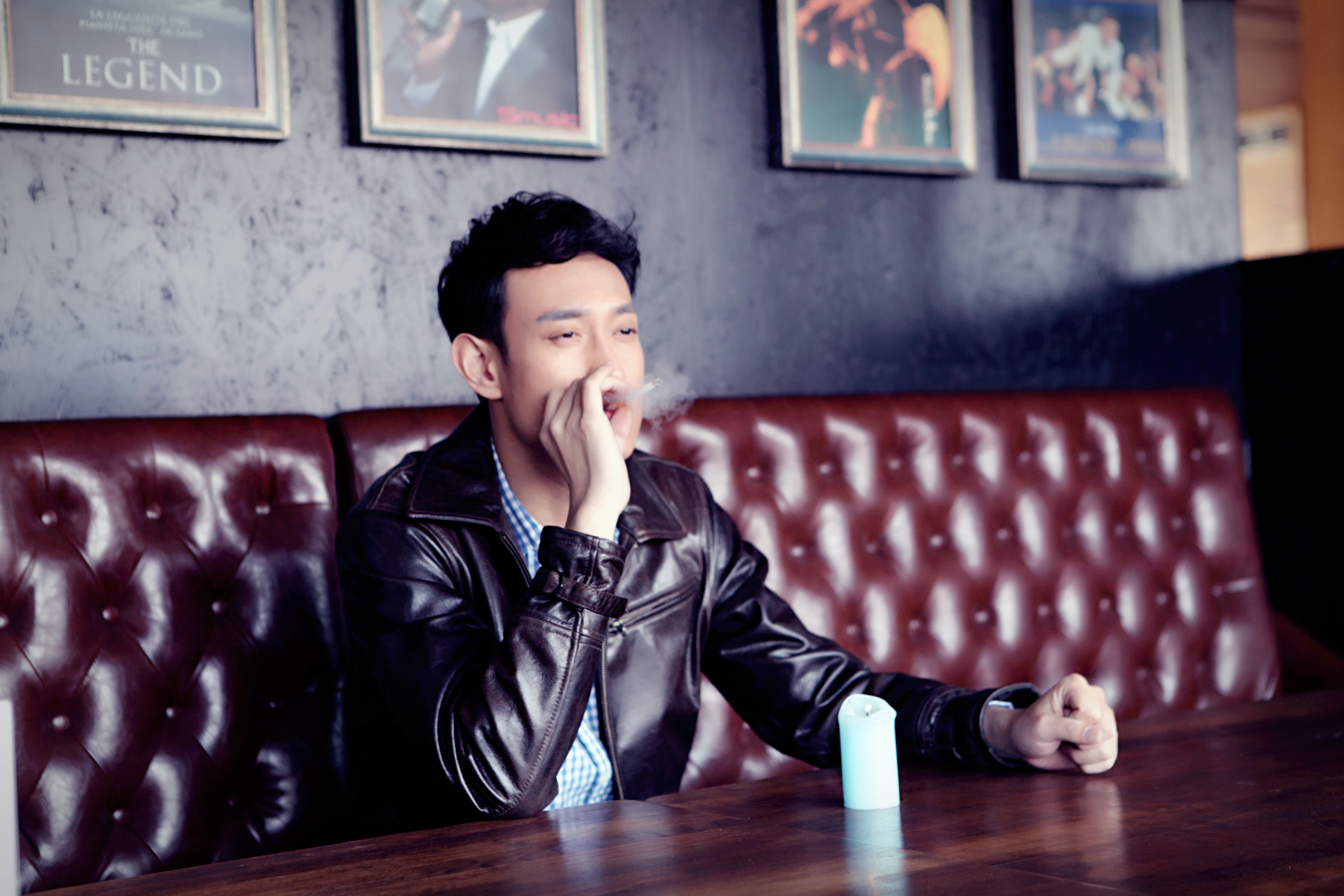 kg9zfa6">李超,1984年2月21日出生于山东省济南市,中国内地影视男演员