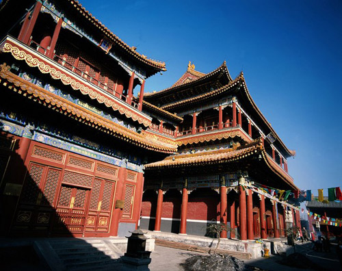  p>雍和宫(the lama temple),位于北京市区东北角,清康熙三十三年