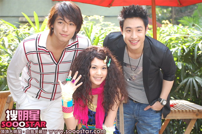  p>《不良笑花》是 a href="#" data-lemmaid="10946304">可米瑞智