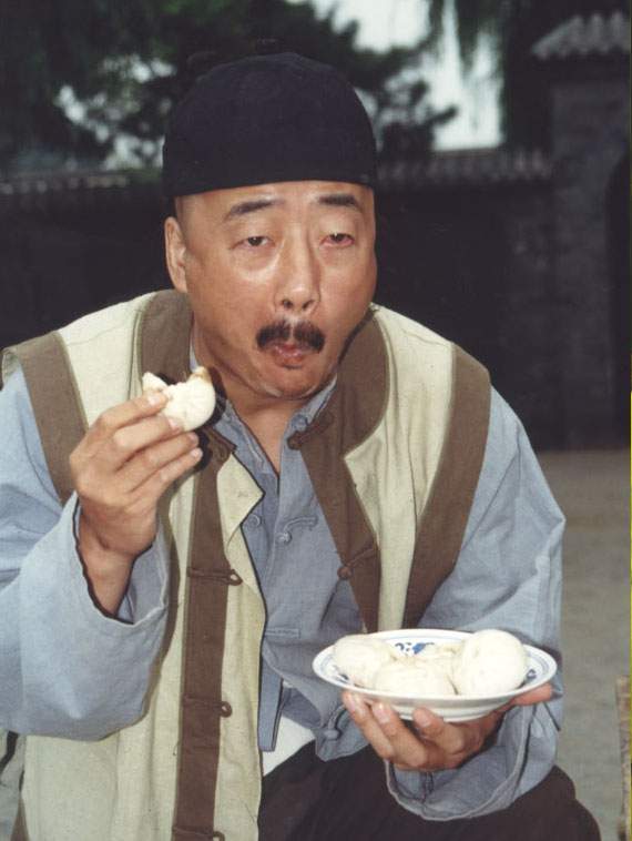  p data-id="gnbuyahu7s">《银鼠》是2001年中央电视台,中国国际电视