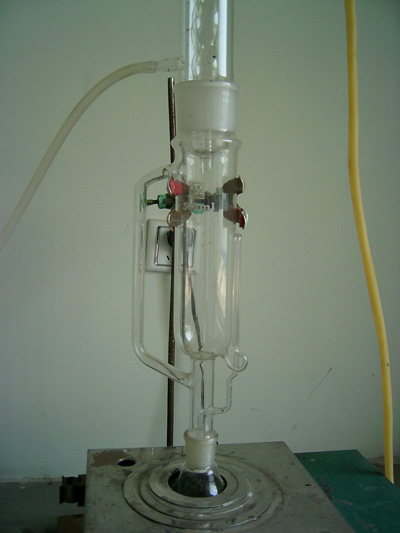 索格斯利特萃取器