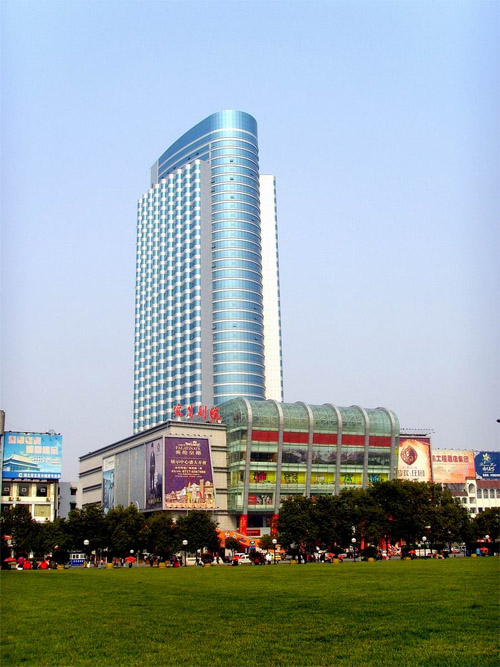 均瑶国际广场