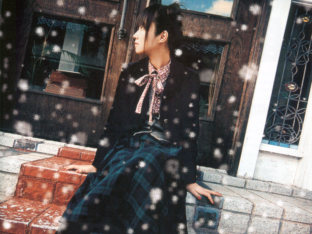  p>小松未步,1975年3月30日出生于日本兵库县神户市,日本流行创作歌手