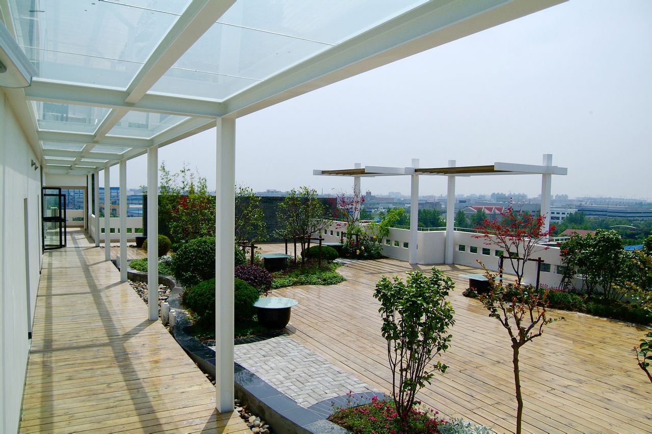  p>上海得丘花园酒店始建于2003年,是集商务会议,婚宴团队,养生餐饮