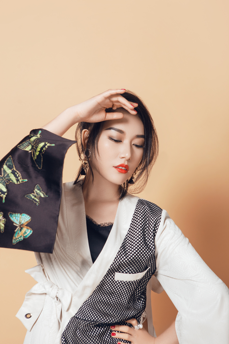  p data-id="gnwn7ly3jd">高晶,出生于 a ta