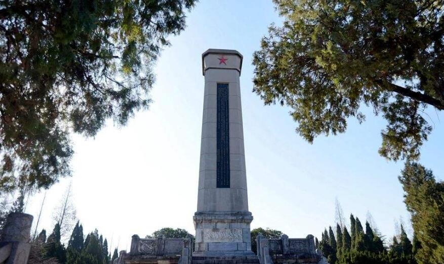碾庄战役烈士陵园