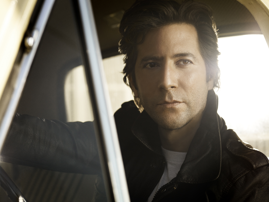 影视演员,1967年生于 a target="_blank" href="/item/秘鲁/258354"