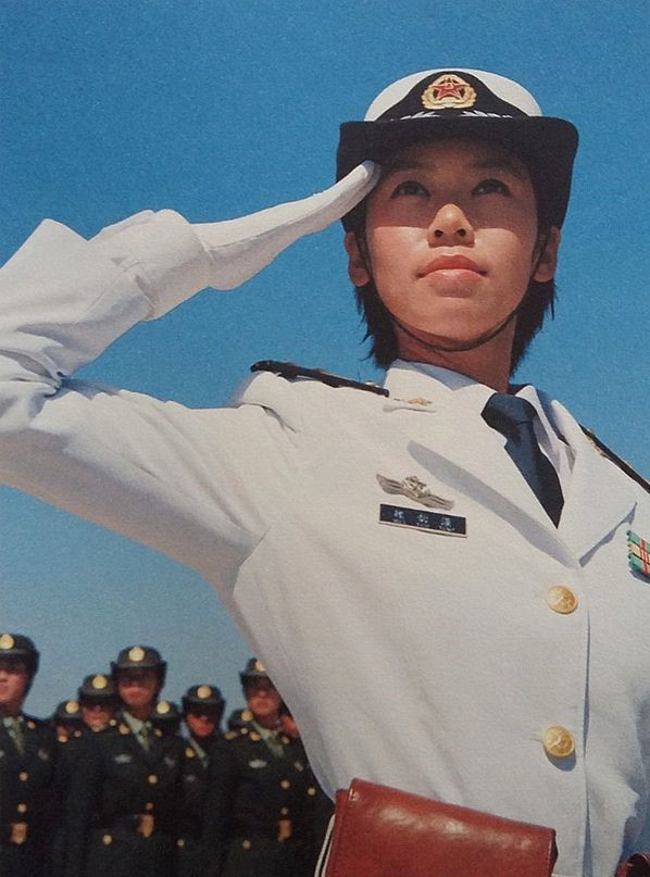  p>魏韵萧,2009国庆60周年阅兵三军女兵方队预选领队. /p>