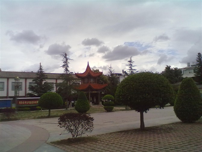  p>祥云一中,即 a target="_blank" href="/item/云南">云南 /a>省 a