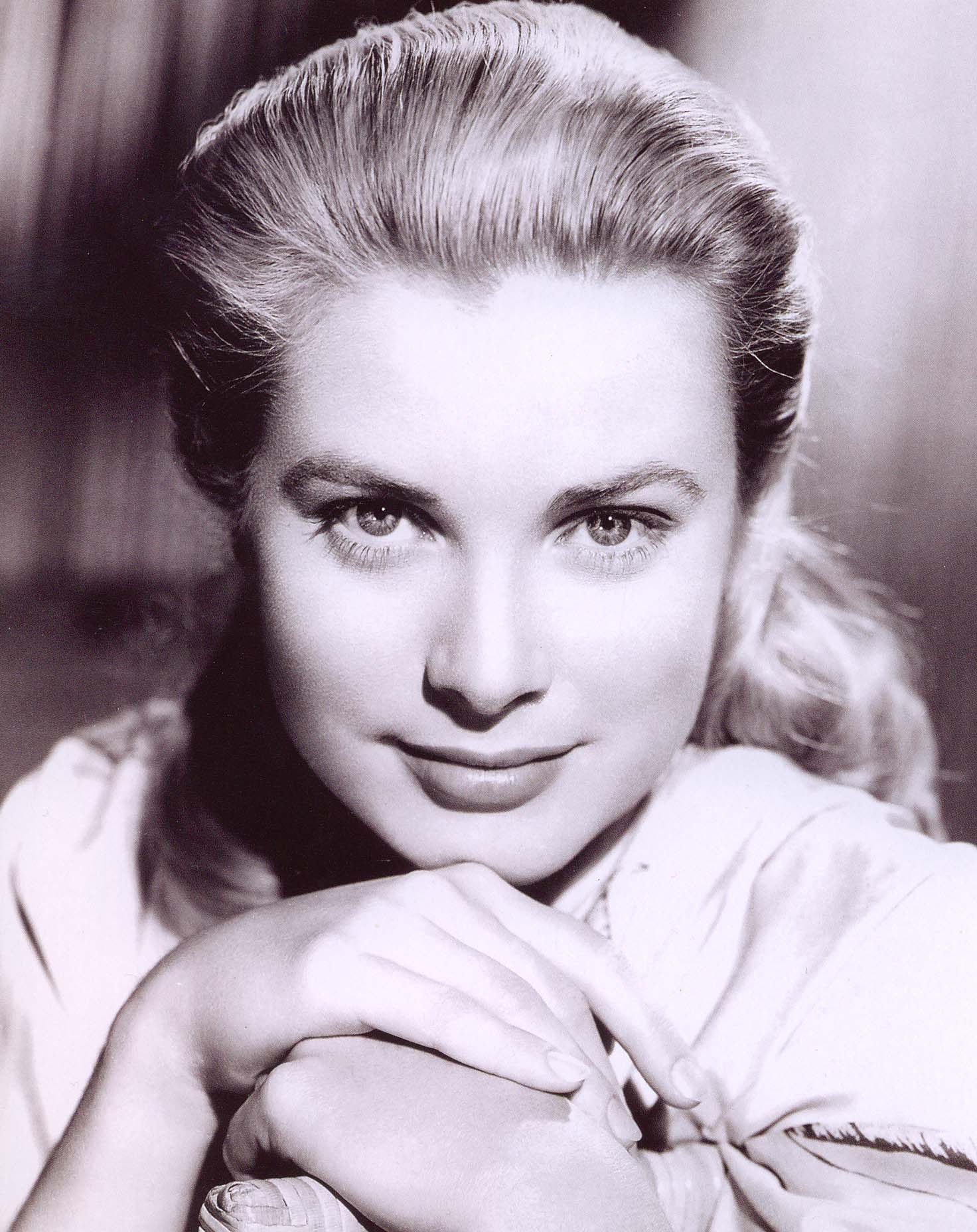  p>格蕾丝·凯利(grace kelly,1929年11月12日―1982年9月14日),出生