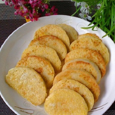 黄油煎馒头片