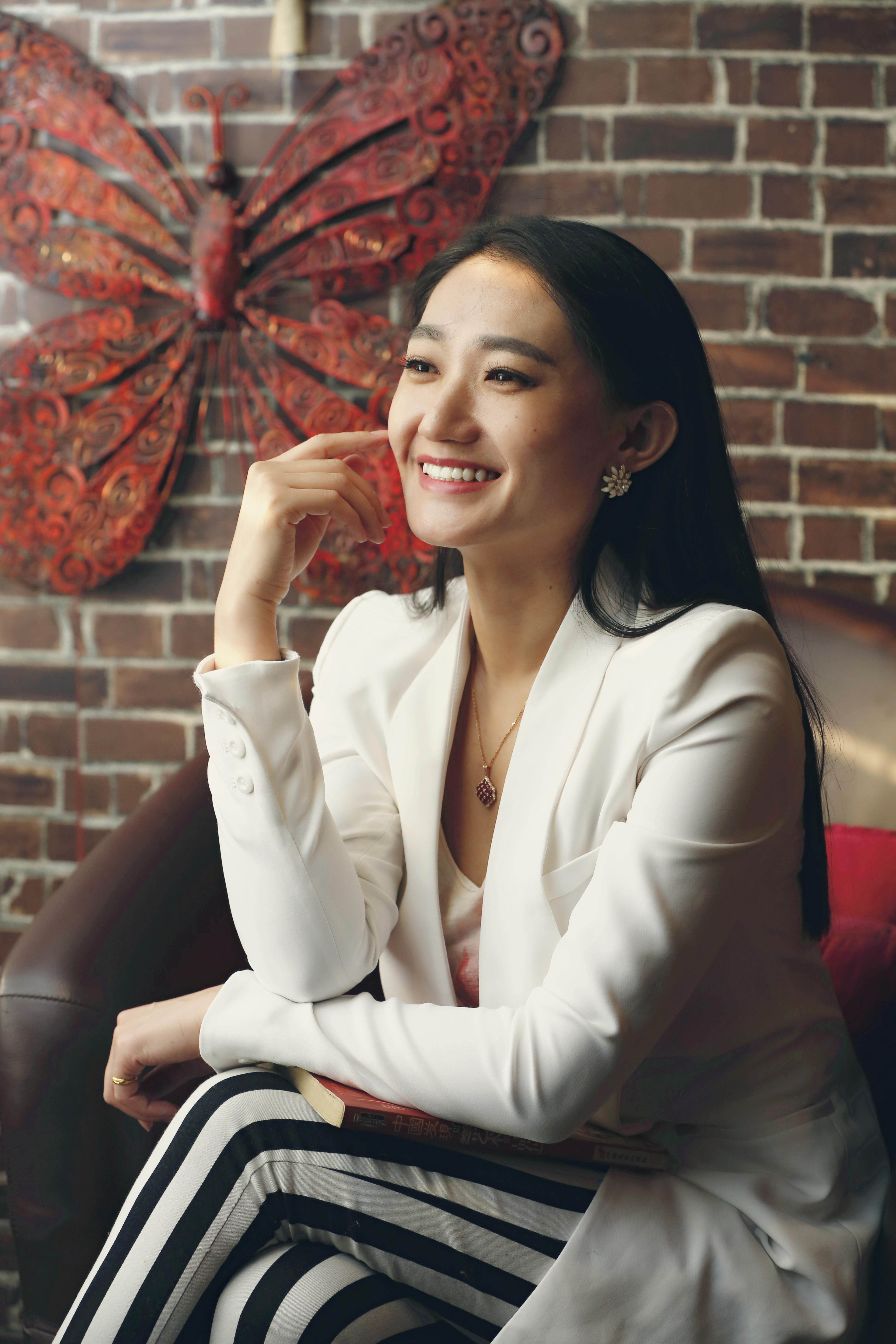  p>王晓燕,女,汉族,1986年5月出生于山东潍坊.