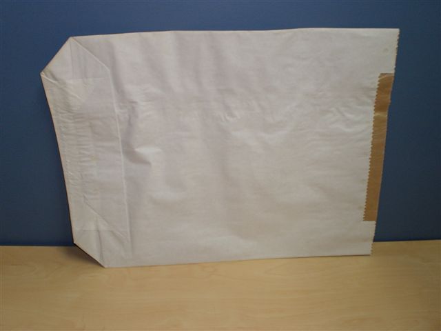  p>纸塑复合袋是由塑胶与牛皮纸复合而成,通常塑胶层采用聚丙烯(pp)或