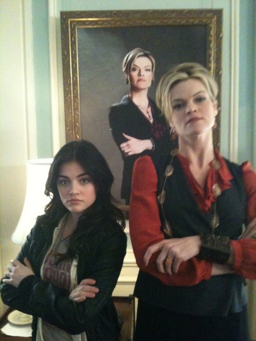  p>《灰姑娘的故事3》是由 a href="#" data-lemmaid="15517485">戴蒙