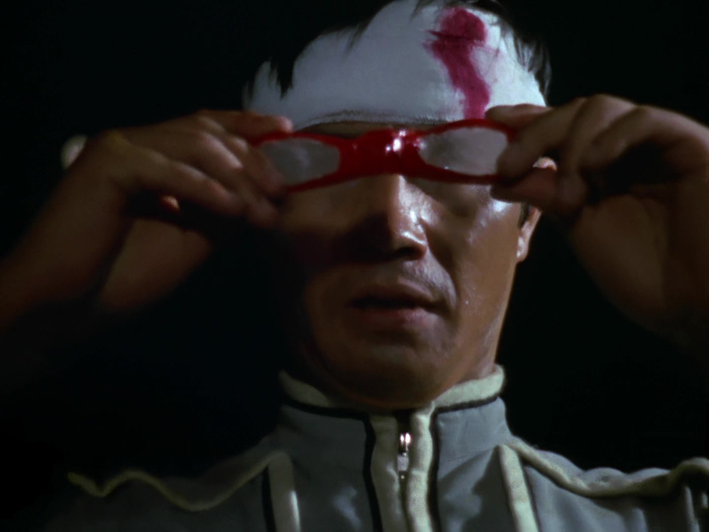  p data-id="gnvjcnh9ju">奥特眼镜是日版特摄剧《赛文 a target="