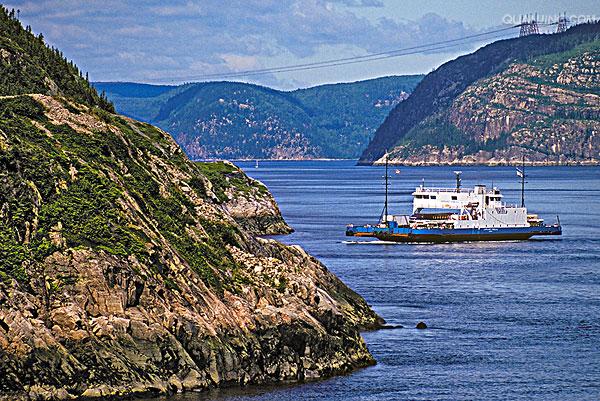  p>圣劳伦斯河(saint lawrence river),是 a target="_blank" href="