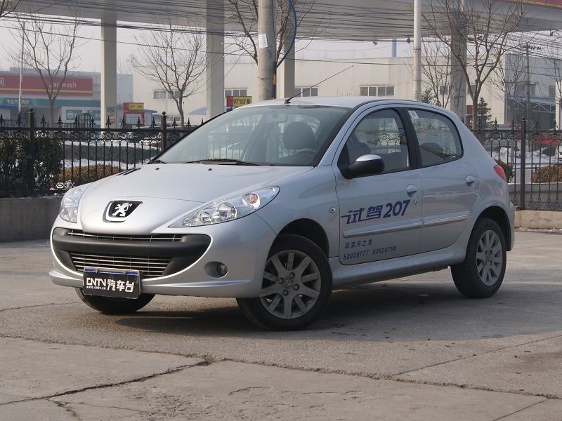 标致207