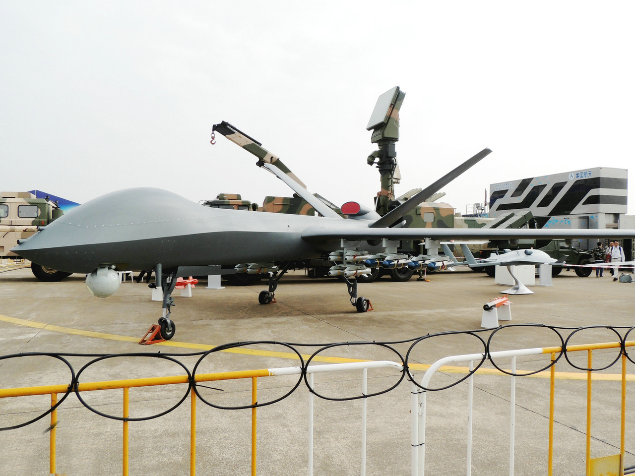 彩虹 - 5 无人机