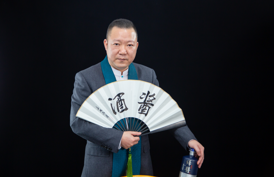  p data-id="tsbhdpqrrcpm">王堃,男,1982年07月25日出生,贵州省仁怀