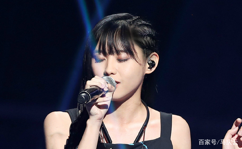 《中国好声音》突然提档，爱新觉罗媚对战斯丹曼簇，冠军到底是谁_百科TA说