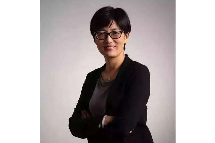  p data-id="gnc0y8d2e0">李楠,女,硕士,1967年出生,现任龙湖集团副