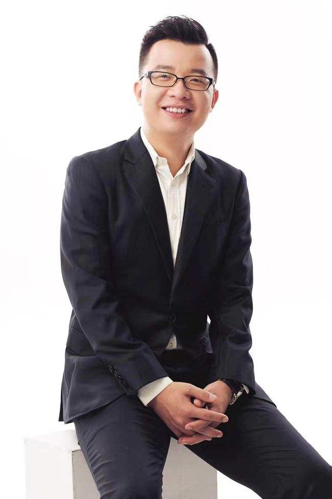  p data-id="seewklj4lf9m">林思萍,现任贵人鸟股份有限公司董事. /p>