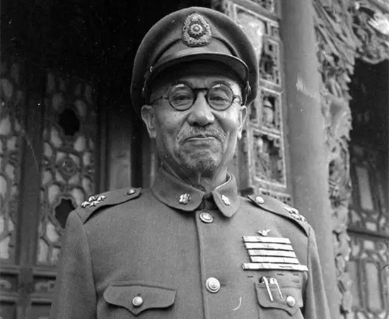 中国名人　民国政壇不倒翁　山西王　閻錫山上将書法作品《力憑理壮理憑力伸 中国名人 民国政壇不倒翁 山西王 閻錫山上将書法作品《力憑理壮