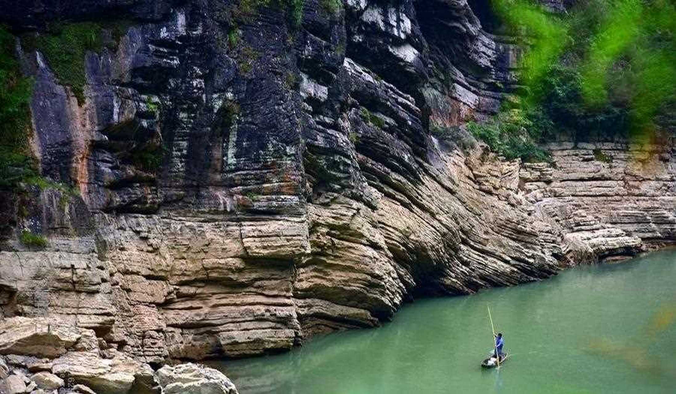 酉阳阿蓬江大峡谷