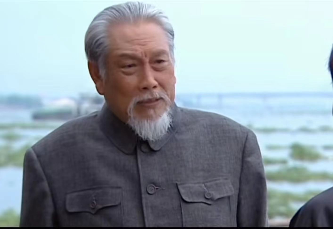 悬疑谍战剧<a target="
