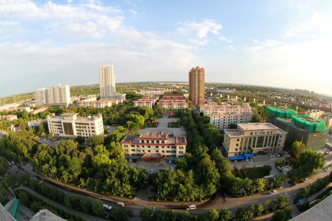  p>新星市, a target="_blank" href="/item/新疆维吾尔自治区/906636