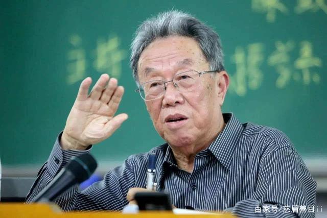 “人民艺术家”王蒙：将讽刺隐含于质朴语言的技巧_百科TA说