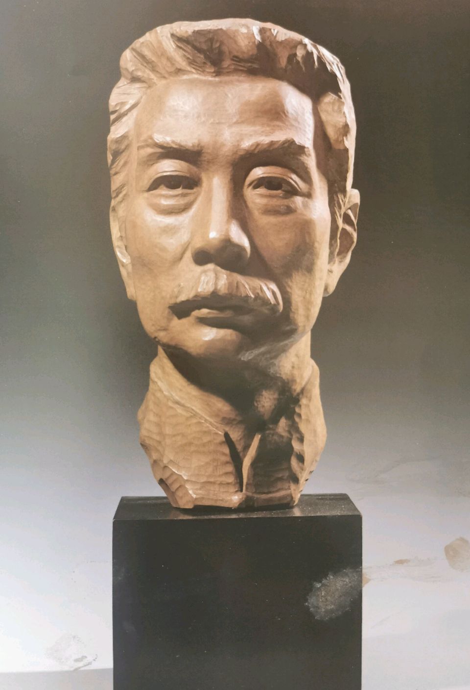 巧夺天工见精神——记浙江省工艺美术大师郑胜宁_百科TA说