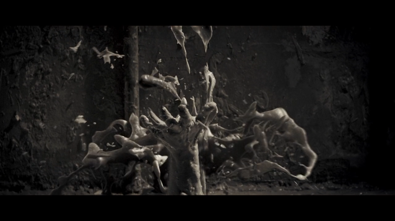  p>《僵尸》(rigor mortis)是一部向传统僵尸片致敬的电影.