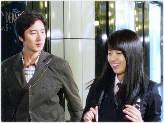 ">郑俊浩 /a>, a href="#" data-lemmaid="10250709">郑雄仁 /a>, a