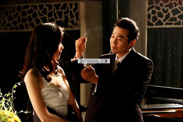  p>《京城往事》是根据小说《千年之光》改编的动作喜剧电影,由郑勇基