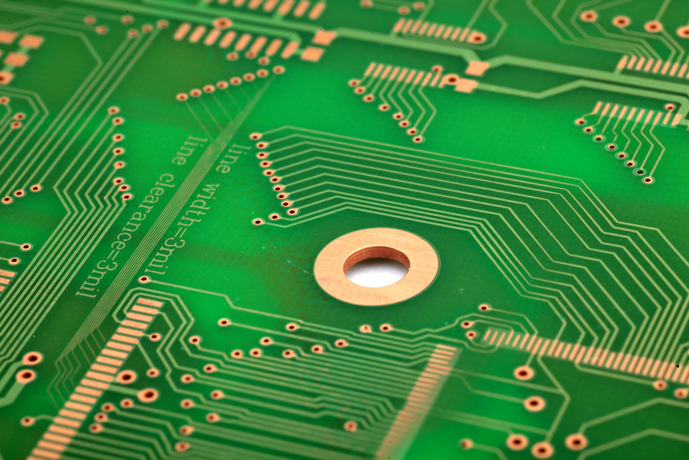  p>印制电路板{printed circuit boards},又称印刷电路板,是电子元