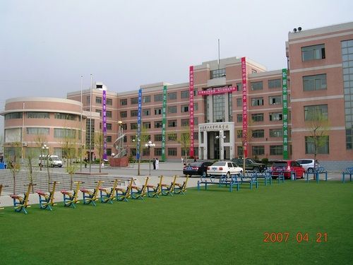 大连理工大学附属小学