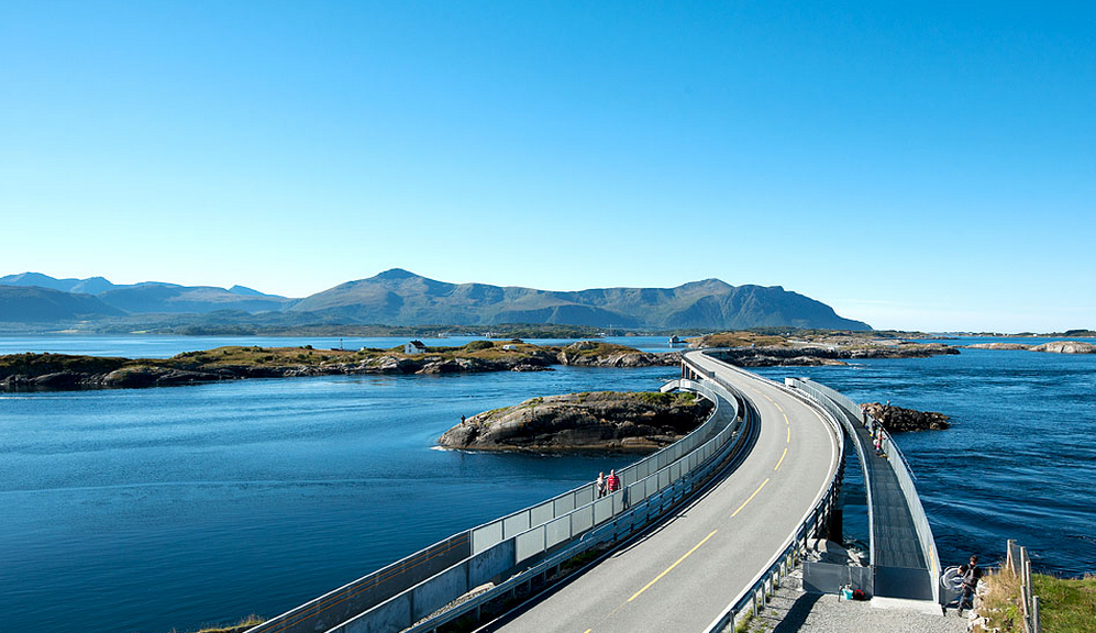 atlantic ocean road