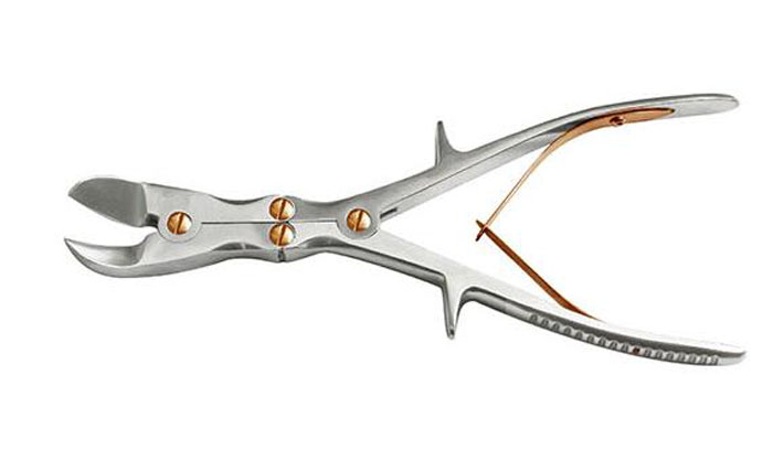  p>骨剪又可称为咬骨剪,主要用来修剪,如剪除棘突及修剪植骨材料等.